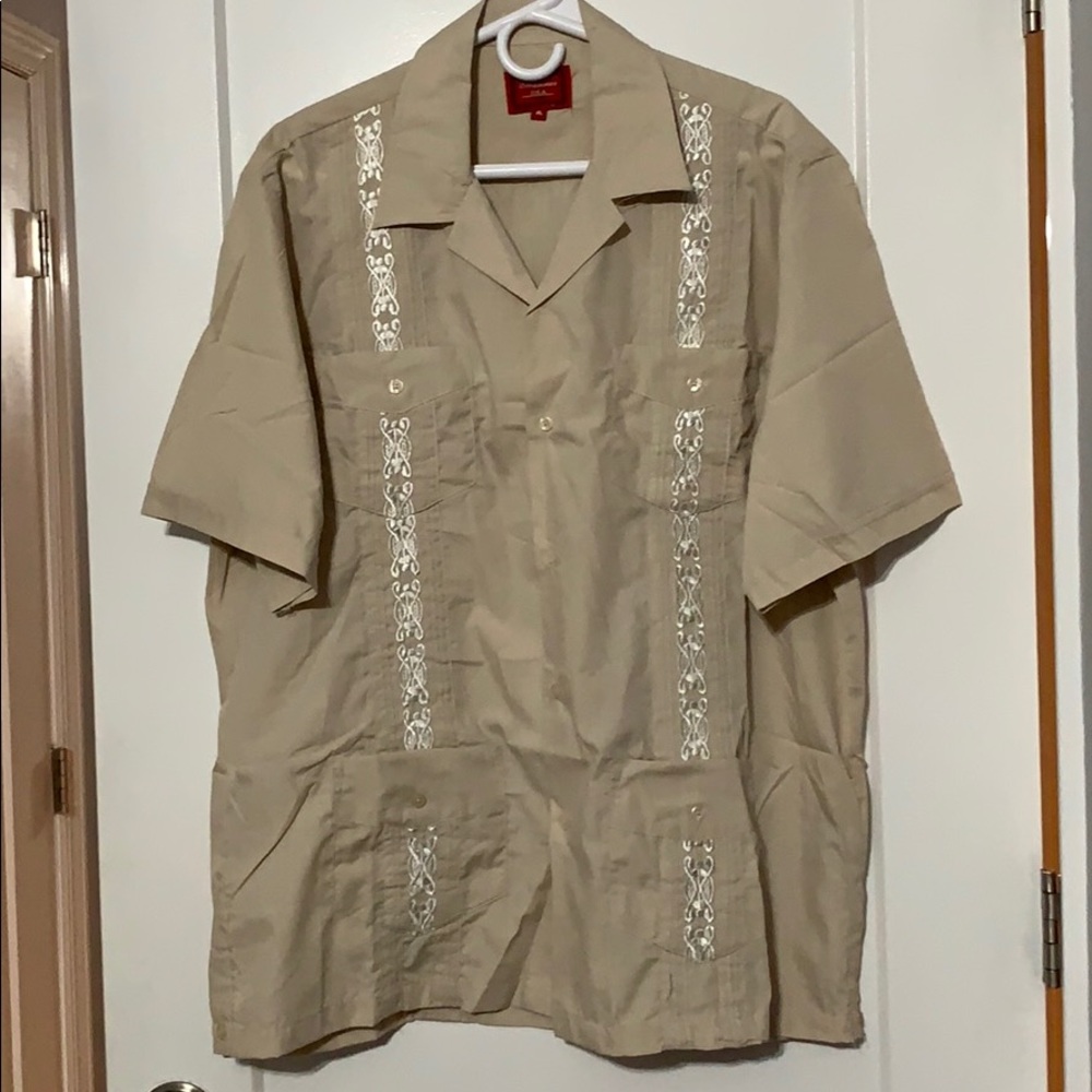 NWOT Dressy/casual shirt